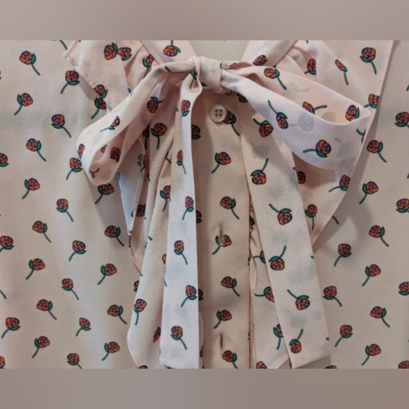 Prada 100% silk - Picture 3 of 5